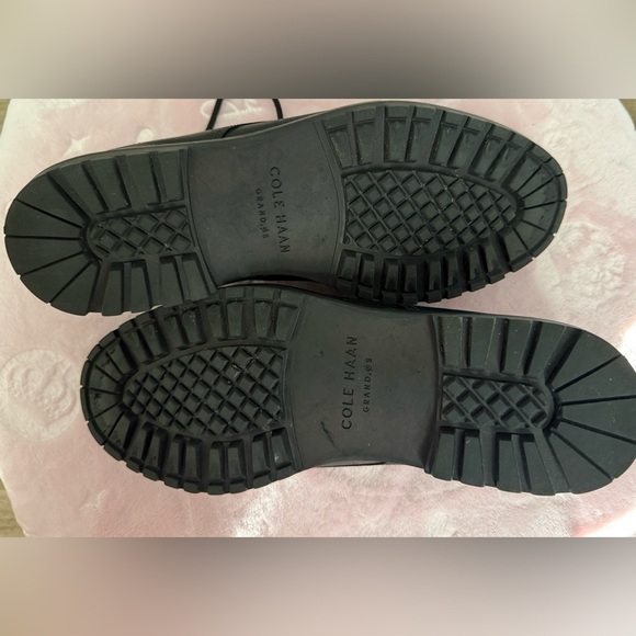 COLE HANN BLACK LEATHER OXFORDS SIZE: 9.5 - Picture 5 of 9